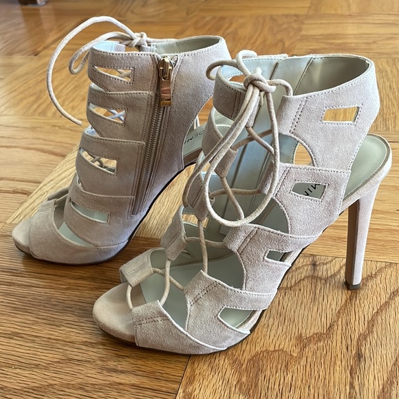 Shoemint pink suede lace up heels - Picture 5 of 7